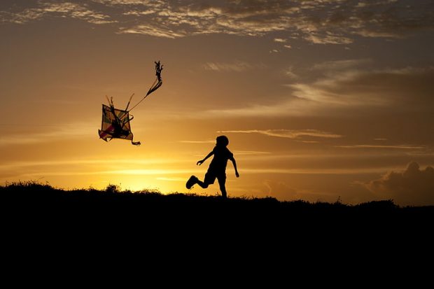 https://www.wallpaperflare.com/brown-kite-kites-children-sunset-sunlight-sky-clouds-silhouette-wallpaper-pqpiv